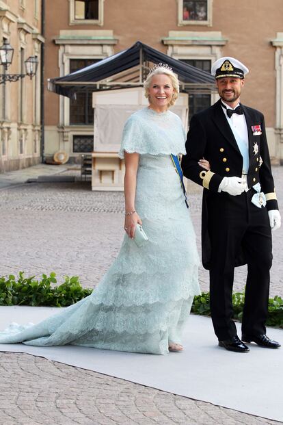 La princesa Mette-Marit de Noruega y el príncpe Haakon.