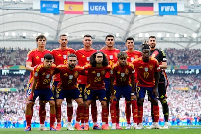 Once inicial de España frente a Alemania. 