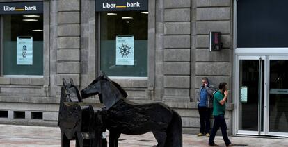 Oficina de Liberbank en Oviedo.