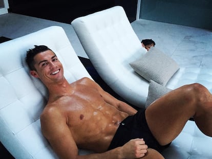 Ronaldo, en el spa de su casa, en una foto publicada en su Instagram.
