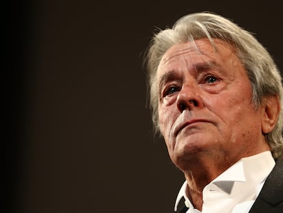 El actor franco-suizo Alain Delon durante un homenaje en el 66º Festival de Cine de Cannes (Francia), el 25 de mayo de 2013.