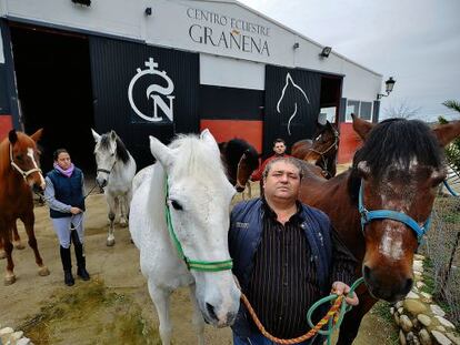 No hay dinero ni para la alfalfa
