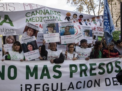 Última marcha da maconha na Argentina foi liderada pelas mães medicinais.