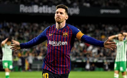 Messi celebra el quart gol del Barcelona davant el Betis.
