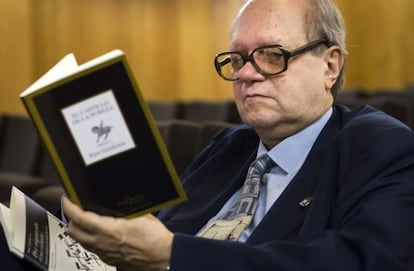 Pere Gimferrer durant la presentació a Madrid dels seus llibres 'El castillo de la pureza' i 'Per riguardo'.