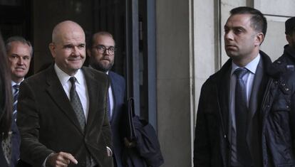 El ex-presidente de la Junta de Andalucía, Manuel Chaves, a la salida del juicio del caso ERE en la Audiciencia Provincial a 19 de noviembre del 2019
19 noviembre 2019
María José López / Europa Press
19/11/2019