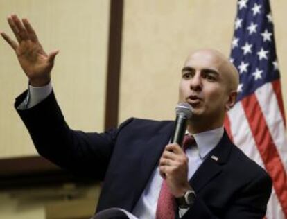 El candidato republicano a gobernador de California Neel Kashkari, hijo de inmigrantes indios.