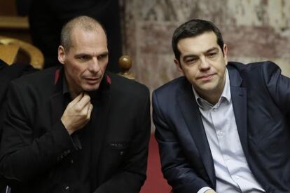 Varoufakis y Tsipras en Atenas.