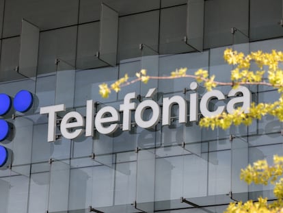 FILE PHOTO: The logo of Spanish Telecom company Telefonica is seen in Madrid