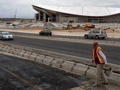 Obras de acceso al estadio Wanda Metropolitano, el 27 de agosto de 2017.