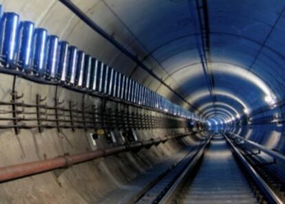 Sistema de luces led que se instalará en el metro en 2015.