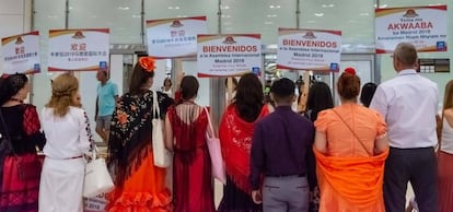 Recibimiento de los delegados extranjeros de los testigos de Jehová.