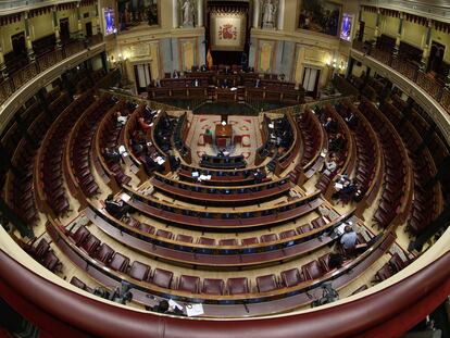 El Congreso, prácticamente vacío, durante el pleno del estado de alarma.