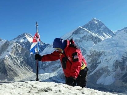 Jos&eacute; Antonio Soto en el campo base del Everest.