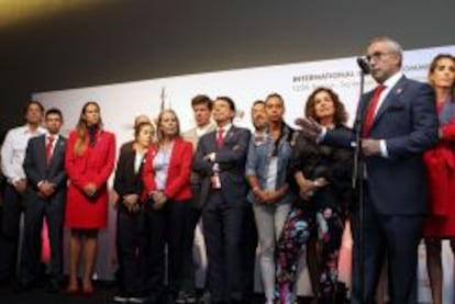 La delegaci&oacute;n espa&ntilde;ola comparece ante la prensa tras saber que no organizar&aacute; los Juegos de 2020.