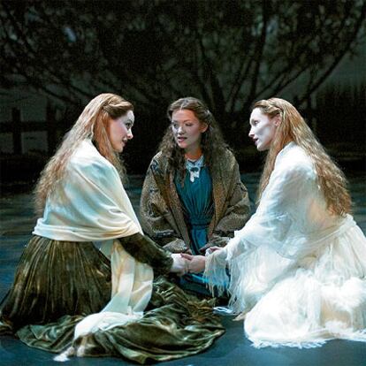 Las tres actrices principales de &#39;La dama de blanco&#39;, el nuevo musical que A. Lloyd Webber estrena en Londres.