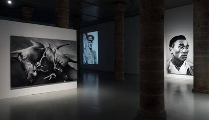 La exposición ‘Qué en sap, la història’, de Francesc Torres, en La Panera.