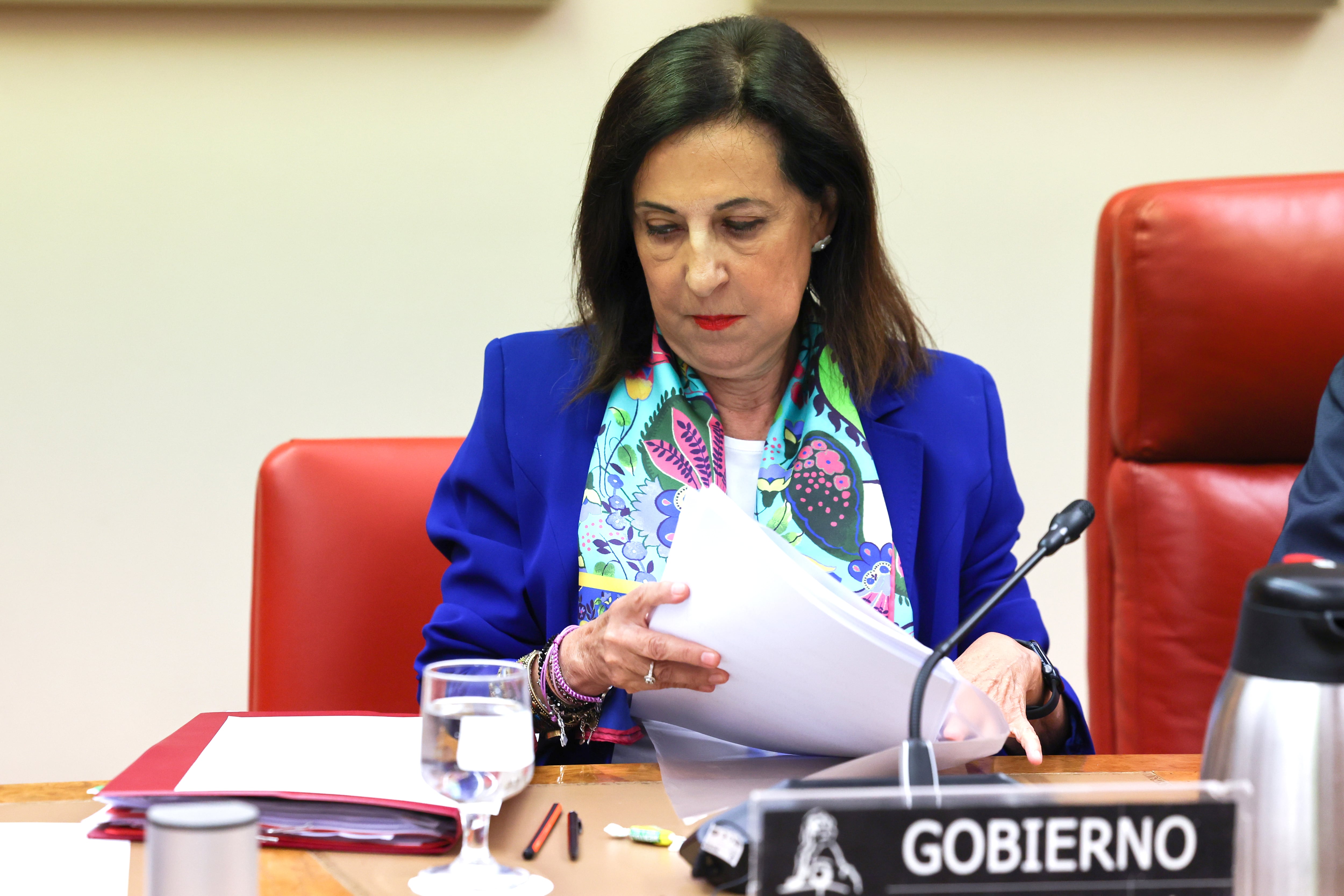 La ministra de Defensa, Margarita Robles, comparece en el Congreso de los Diputados, el 25 de agosto.