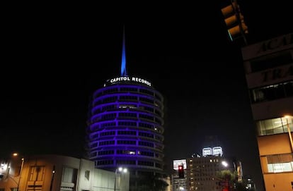 La sede de la discogr&aacute;fica Capitol Records en Hollywood.