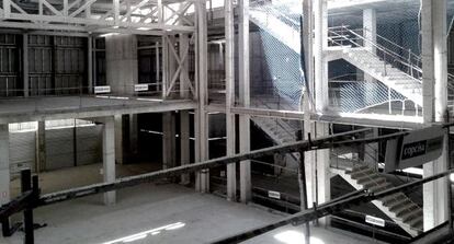 Vista interior de las obras del Museo Ibero de Jaén, abandonadas desde 2012.