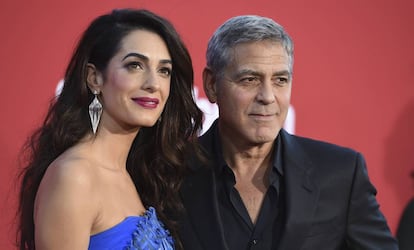 Amal y George Clooney, el pasado octubre en el estreno en Los Ángeles de 'Suburbicon'.