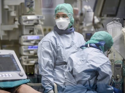 Los hospitales privados prevén ERTE para 28.000 empleados por la crisis de Covid-19