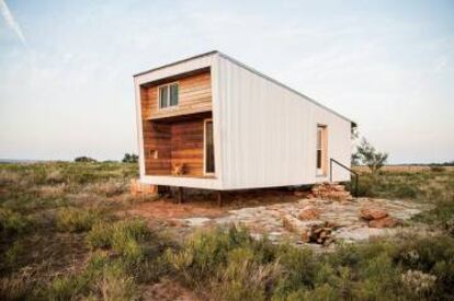 Cabaña ideada por los alumnos del profesor Urs Peter Flueckiger, de la Universidad Tecnológica de Texas, y levantada en ese Estado.