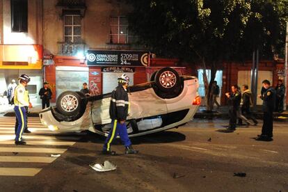 Accidente automovil&iacute;stico en la Ciudad de M&eacute;xico.