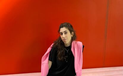 Retrato de la autora Andrea Toribio.