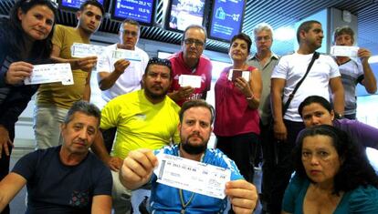 Some of the passengers stranded in Madrid.