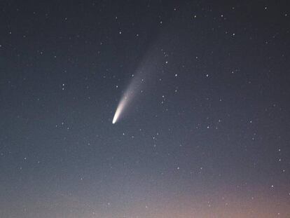 El telescopio James Webb encuentra agua en un cometa, y es todo un misterio