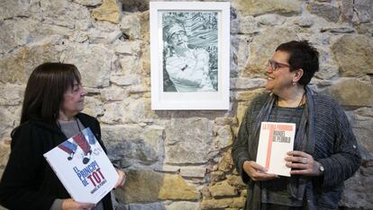 Adelai de Pedrolo, izquierda, y Anna Maria Villalonga, durante la presentación del año Pedrolo.