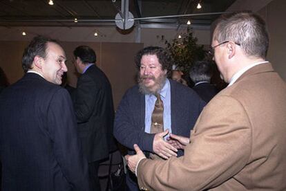 Pedro Martín García, en el centro, durante una cena de homenaje organizada por unos abogados.