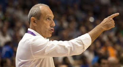 Ettore Messina, en un partido del Eurobasket