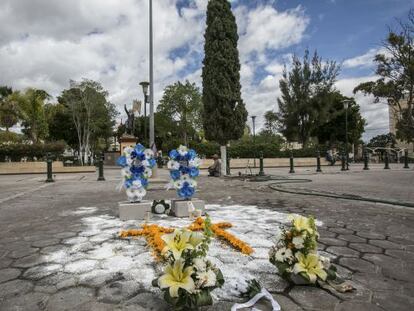 Un altar donde fueron linchados dos hombre en Ajalpan.