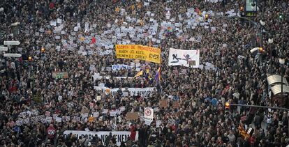 Manifestaci&oacute;n del mi&eacute;rcoles 22 de febrero contra los recortes en la Comunidad Valenciana.