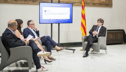 Puigdemont durant l'entrevista.