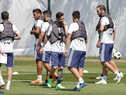 La selección de Argentina, hoy, durante el entrenamiento en Bronnitsy