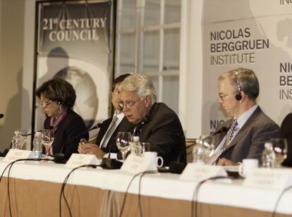 Felipe González en el Berggruen Institute en México.