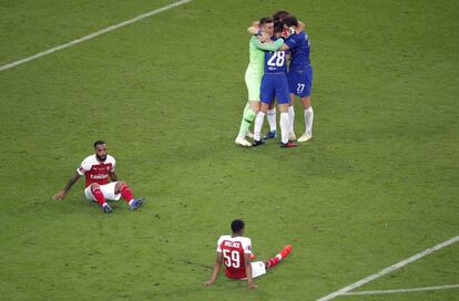 Los jugadores del Chelsea celebran la victoria por 4-1.