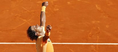 Nadal celebra su victoria contra Murray en las semifinales de Montecarlo.