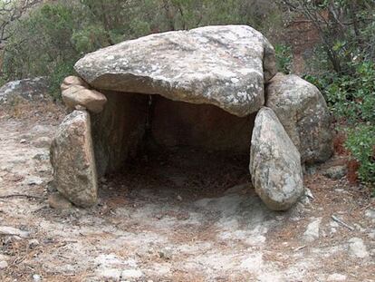 El dolmen conegut com la 'cabana del moro'.
