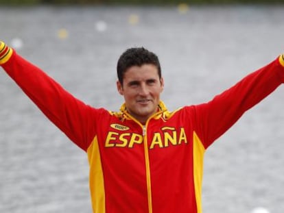 David Cal celebra su medalla de plata