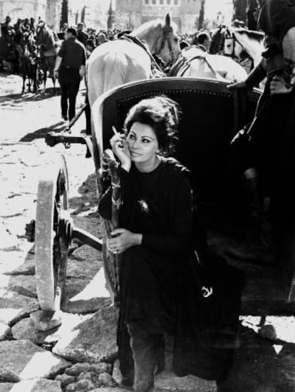 Sofia Loren durant el rodatge de 'La caiguda de l'Imperi Romà'.