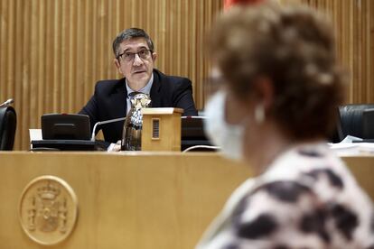 El presidente de la Comisión, Patxi López, durante la primera sesión de la Comisión del Congreso para la Reconstrucción Social y Económica.
13 MAYO 2020 POLÍTICA;COVID-19;CORONAVIRUS;CRISIS;PANDEMIA;ENFERMEDAD;CONGRESO
Pool
13/05/2020