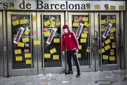  Concentración frente a la bolsa de Barcelona.