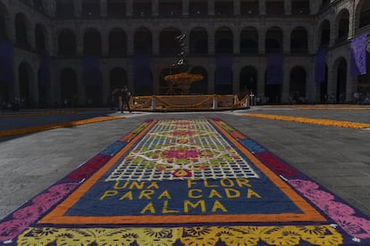 A partir de hoy se inician tres días de luto nacional dedicados a recordar a todos nuestros difuntos y, en especial, a quienes han perdido la vida a causa de la pandemia de la covid-19.