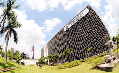 A Assembleia Legislativa de São Paulo.