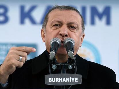 O presidente Erdogan neste sábado em Burhaniye.