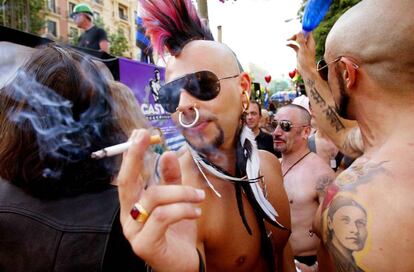 Asistentes a la manifestación del Orgullo Gay en Madrid.